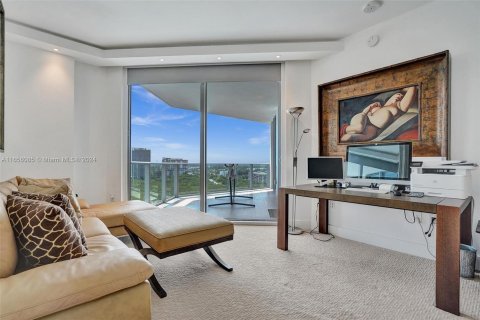 Copropriété à vendre à North Miami Beach, Floride: 2 chambres, 155.15 m2 № 1362272 - photo 20