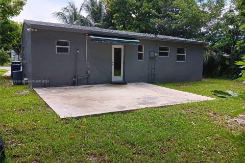 Casa en venta en Lauderhill, Florida, 3 dormitorios, 74.88 m2 № 1289076 - foto 5