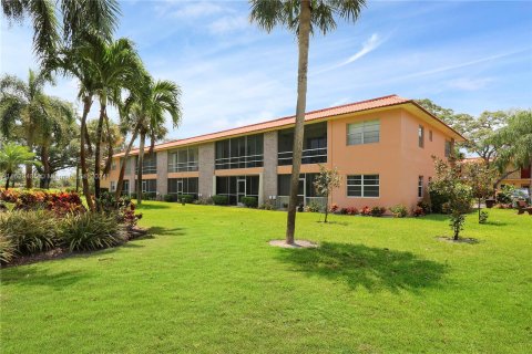 Condo in Stuart, Florida, 2 bedrooms  № 1289075 - photo 14