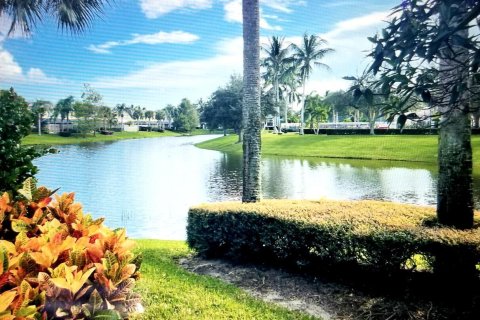 Adosado en venta en Palm Beach Gardens, Florida, 3 dormitorios, 145.86 m2 № 932603 - foto 1