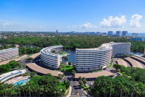 Copropriété à vendre à Deerfield Beach, Floride: 2 chambres, 116.59 m2 № 1151663 - photo 13