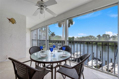 Copropriété à vendre à Deerfield Beach, Floride: 2 chambres, 116.59 m2 № 1151663 - photo 30