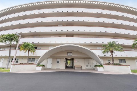 Copropriété à vendre à Deerfield Beach, Floride: 2 chambres, 116.59 m2 № 1151663 - photo 22