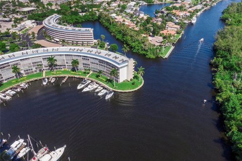 Copropriété à vendre à Deerfield Beach, Floride: 2 chambres, 116.59 m2 № 1151663 - photo 4