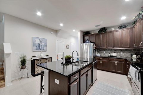 Adosado en venta en Tampa, Florida, 3 dormitorios, 167.6 m2 № 1317669 - foto 13