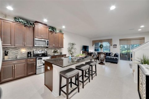 Touwnhouse à vendre à Tampa, Floride: 3 chambres, 167.6 m2 № 1317669 - photo 10