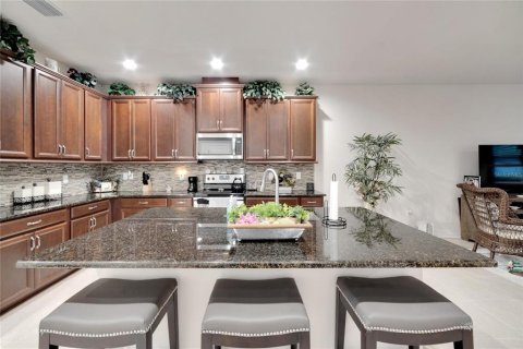 Adosado en venta en Tampa, Florida, 3 dormitorios, 167.6 m2 № 1317669 - foto 11