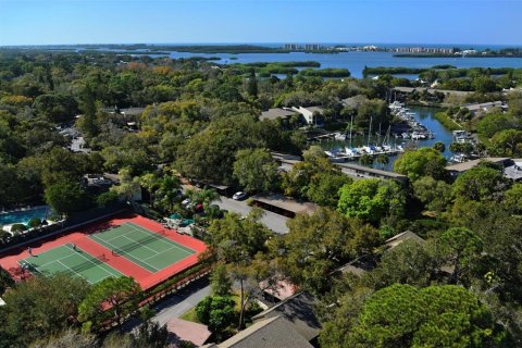 Condo in Sarasota, Florida, 2 bedrooms  № 214792 - photo 20