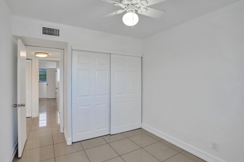 Condominio en venta en Coral Springs, Florida, 3 dormitorios, 133.78 m2 № 1100858 - foto 14