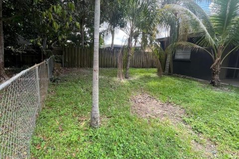 House in Margate, Florida 3 bedrooms, 116.41 sq.m. № 1367607 - photo 19