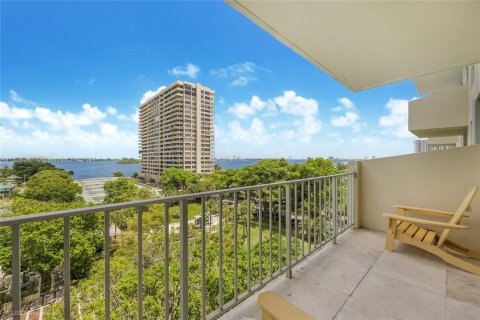 Copropriété à vendre à Miami, Floride: 2 chambres, 125.7 m2 № 1362178 - photo 7