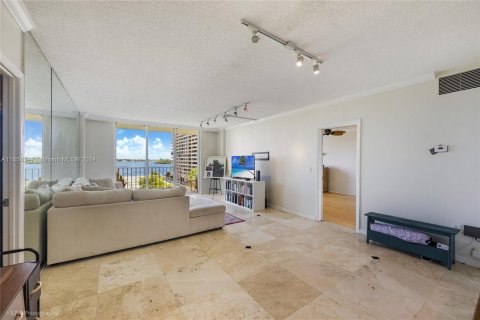 Copropriété à vendre à Miami, Floride: 2 chambres, 125.7 m2 № 1362178 - photo 1