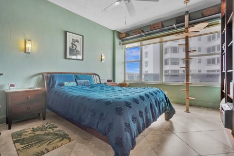 Condominio en venta en Fort Lauderdale, Florida, 1 dormitorio, 74.32 m2 № 1092241 - foto 16