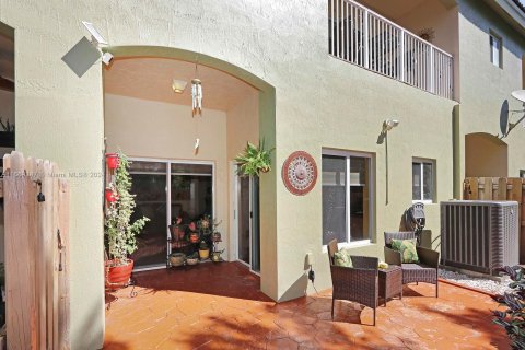 Adosado en venta en Homestead, Florida, 3 dormitorios, 184.97 m2 № 1391537 - foto 28