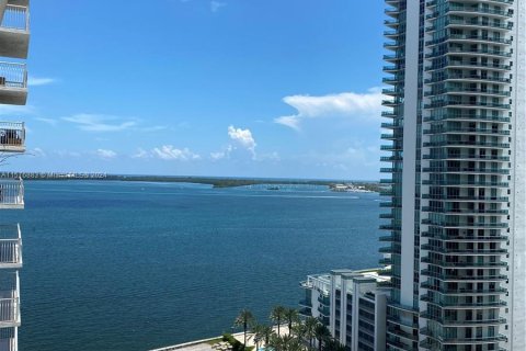 Condo in Miami, Florida, 1 bedroom  № 1172707 - photo 3