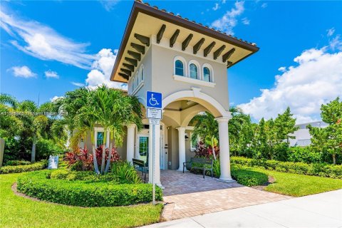 Copropriété à vendre à Hollywood, Floride: 2 chambres, 92.16 m2 № 1172796 - photo 29