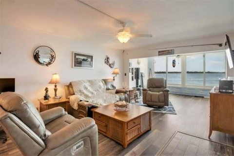 Condominio en venta en North Palm Beach, Florida, 2 dormitorios, 104.98 m2 № 972783 - foto 19