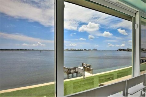 Condominio en venta en North Palm Beach, Florida, 2 dormitorios, 104.98 m2 № 972783 - foto 8