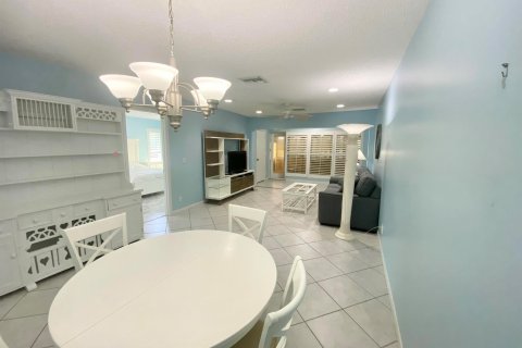 Villa ou maison à vendre à Delray Beach, Floride: 2 chambres, 108.42 m2 № 1161830 - photo 16