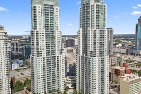 Condominio en venta en Miami, Florida, 1 dormitorio, 90.86 m2 № 1402688 - foto 11