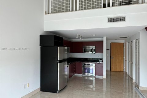 Condominio en venta en Miami, Florida, 1 dormitorio, 90.86 m2 № 1402688 - foto 7