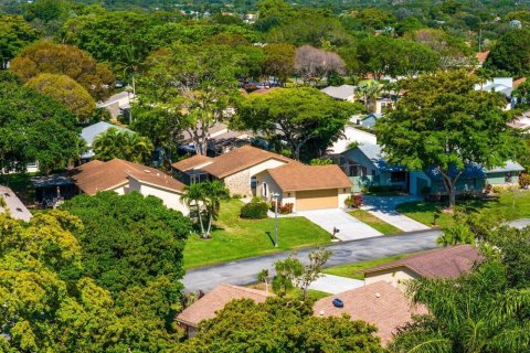 Villa ou maison à vendre à Delray Beach, Floride: 2 chambres, 115.66 m2 № 1152077 - photo 23