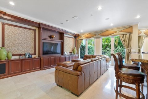 Casa en venta en Aventura, Florida, 4 dormitorios, 239.87 m2 № 57793 - foto 14