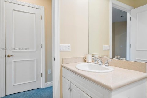 Casa en venta en Aventura, Florida, 4 dormitorios, 239.87 m2 № 57793 - foto 22
