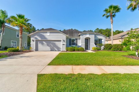 House in Daytona Beach, Florida 4 bedrooms, 195.47 sq.m. № 1393728 - photo 2