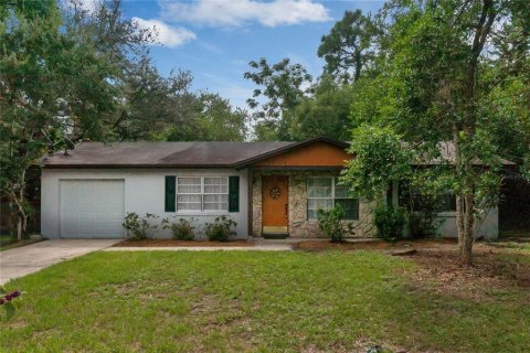 Villa ou maison à louer à Sanford, Floride: 3 chambres, 96.62 m2 № 1366650 - photo 3