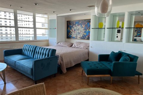 Condominio en alquiler en Miami Beach, Florida, 51.1 m2 № 57434 - foto 7