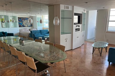 Copropriété à louer à Miami Beach, Floride: 51.1 m2 № 57434 - photo 14