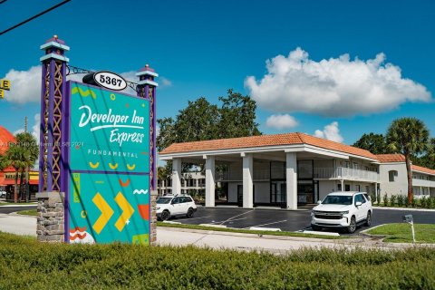 Hotel en venta en Kissimmee, Florida, 1 dormitorio № 1134684 - foto 6