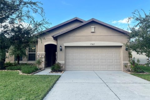 House in Brooksville, Florida 4 bedrooms, 183.76 sq.m. № 1393824 - photo 1