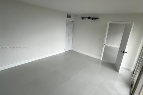 Copropriété à vendre à West Palm Beach, Floride: 3 chambres, 130.43 m2 № 1367258 - photo 8