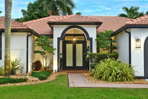 Villa ou maison à vendre à Weston, Floride: 3 chambres, 200.39 m2 № 1407631 - photo 2