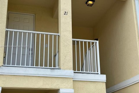 Condominio en venta en Homestead, Florida, 3 dormitorios, 106.93 m2 № 342736 - foto 21