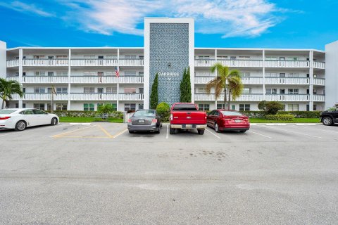 Copropriété à vendre à Deerfield Beach, Floride: 2 chambres, 102.19 m2 № 1163092 - photo 1