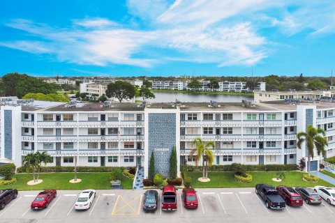 Condo in Deerfield Beach, Florida, 2 bedrooms  № 1163092 - photo 14