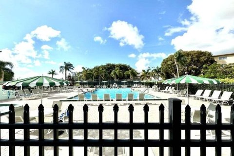 Condominio en alquiler en Boynton Beach, Florida, 1 dormitorio, 70.42 m2 № 578604 - foto 4