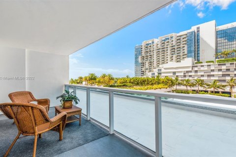Apartment in Miami Beach, Florida 1 bedroom, 83.61 sq.m. № 14927 - photo 19
