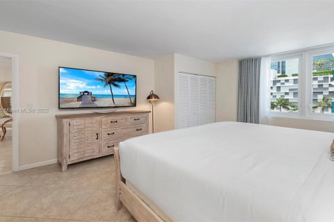 Apartamento en alquiler en Miami Beach, Florida, 1 dormitorio, 83.61 m2 № 14927 - foto 13