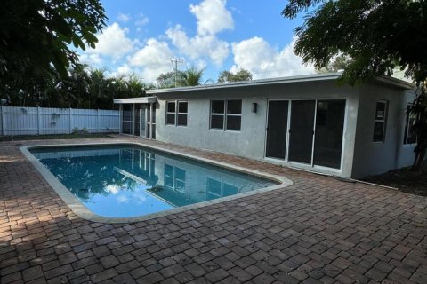 House in Palm Beach Gardens, Florida 2 bedrooms, 113.71 sq.m. № 871125 - photo 4