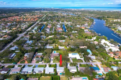 Villa ou maison à vendre à Palm Beach Gardens, Floride: 2 chambres, 113.71 m2 № 871125 - photo 1