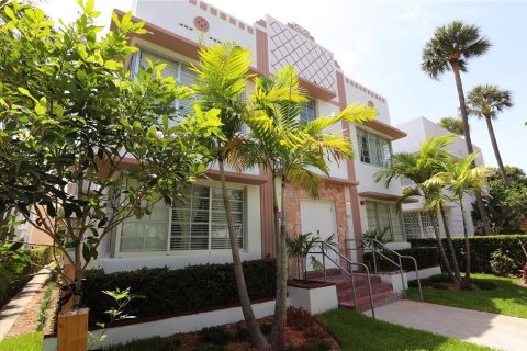 Copropriété à vendre à Miami Beach, Floride: 1 chambre, 43.39 m2 № 1104698 - photo 9