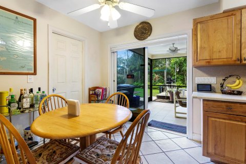 House in Jupiter, Florida 3 bedrooms, 104.98 sq.m. № 965849 - photo 20