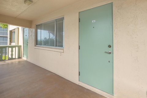 Condominio en venta en Palm Springs, Florida, 1 dormitorio, 59.64 m2 № 1136463 - foto 20