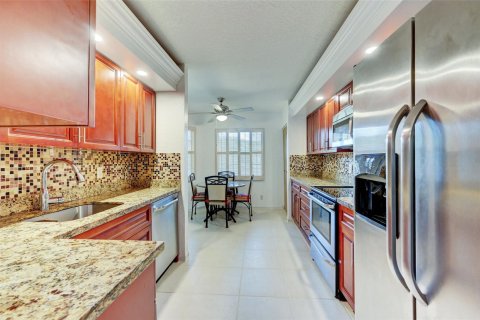 Condo in Coconut Creek, Florida, 2 bedrooms  № 1136470 - photo 29