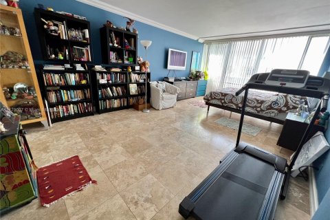 Copropriété à vendre à Miami Beach, Floride: 2 chambres, 141.21 m2 № 10021 - photo 14