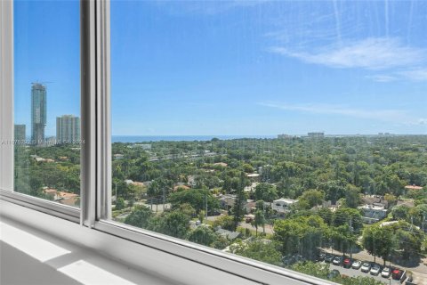 Copropriété à vendre à Miami, Floride: 2 chambres, 135.92 m2 № 1399118 - photo 16